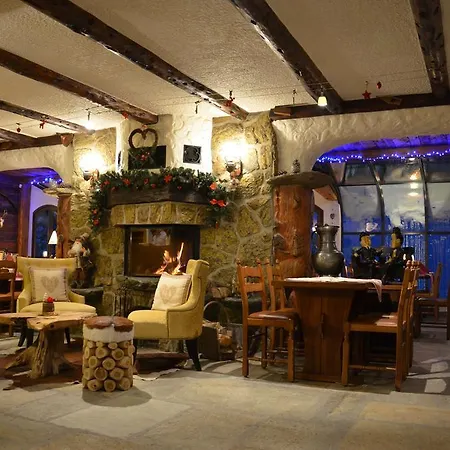 ホテル La Cambuse