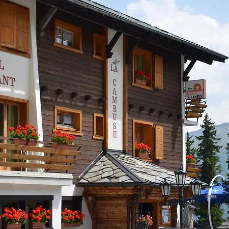 La Cambuse Otel