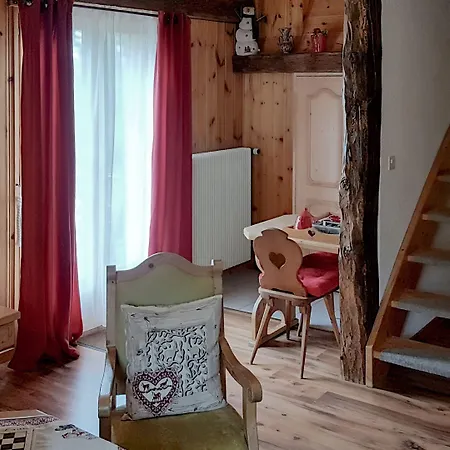 Hotel La Cambuse Les Collons