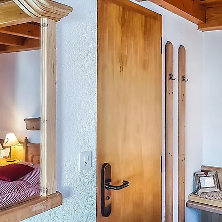 La Cambuse Otel Les Collons